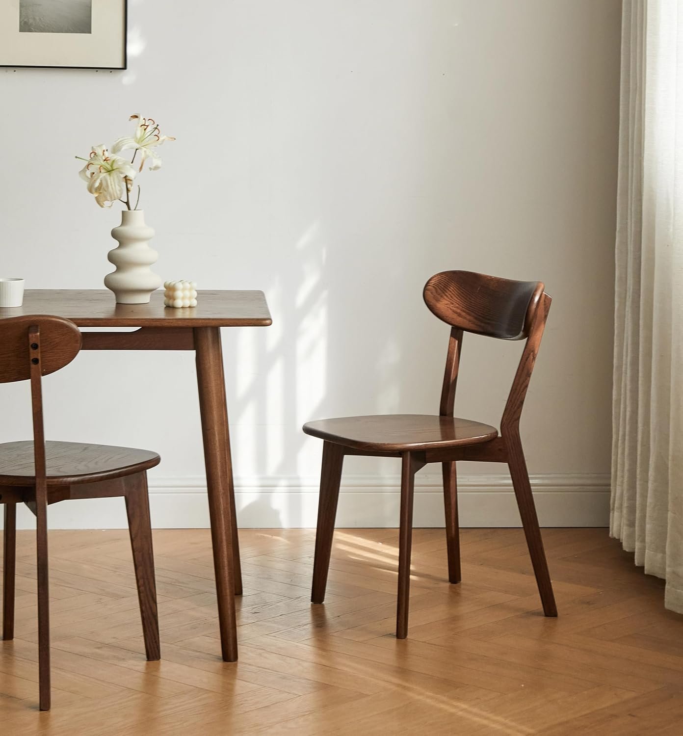 Oak Dining Chairs, Kitchen Chairs, 100% Solid Wood Modern Dinner Chair with Curved Backrest, Dining Room Chair for Kitchen, Living Room, Dining Room (1PK, Walnut)